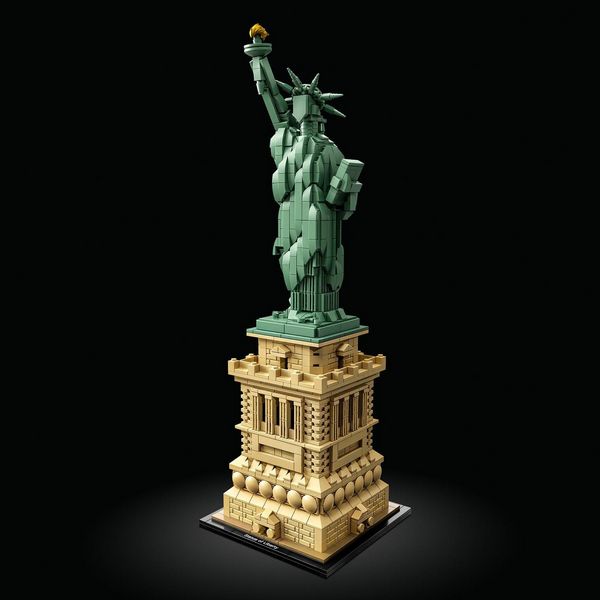LEGO Architecture Statue of Liberty Model Kit